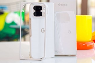 Πακέτο λιανικής πώλησης Google Pixel 9 Pro Fold και προαιρετική θήκη