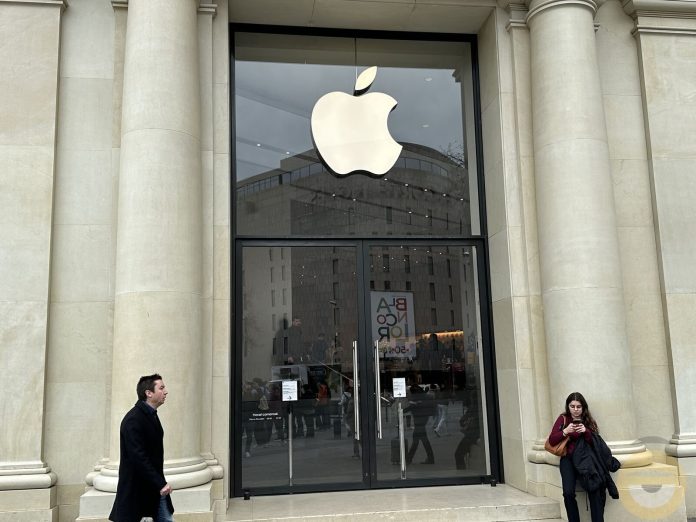 Η Ευρωπαϊκή Επιτροπή δίνει στην Apple εξάμηνη προθεσμία για συμμόρφωση με το DMA