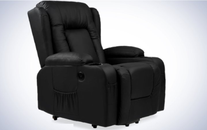   The Best Choice Products Electric Power Lift Chair σε απλό λευκό φόντο.