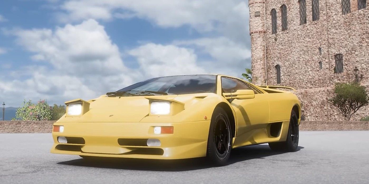 Forza Horizon 5 Lamborghini Diablo GTR υπό γωνία μπροστά από το κάστρο