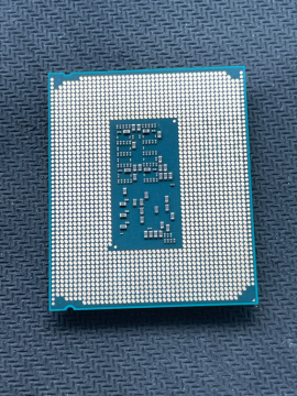 Intel Arrow Lake Q33K 1