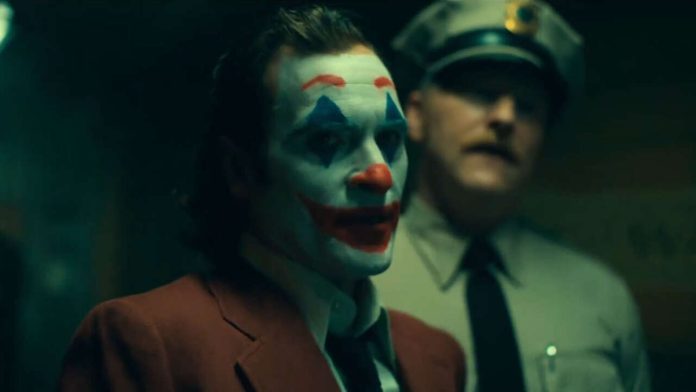 Η Lady Gaga αποκαλύπτει το τελευταίο Joker: Folie à Deux Trailer With A Familiar Face
