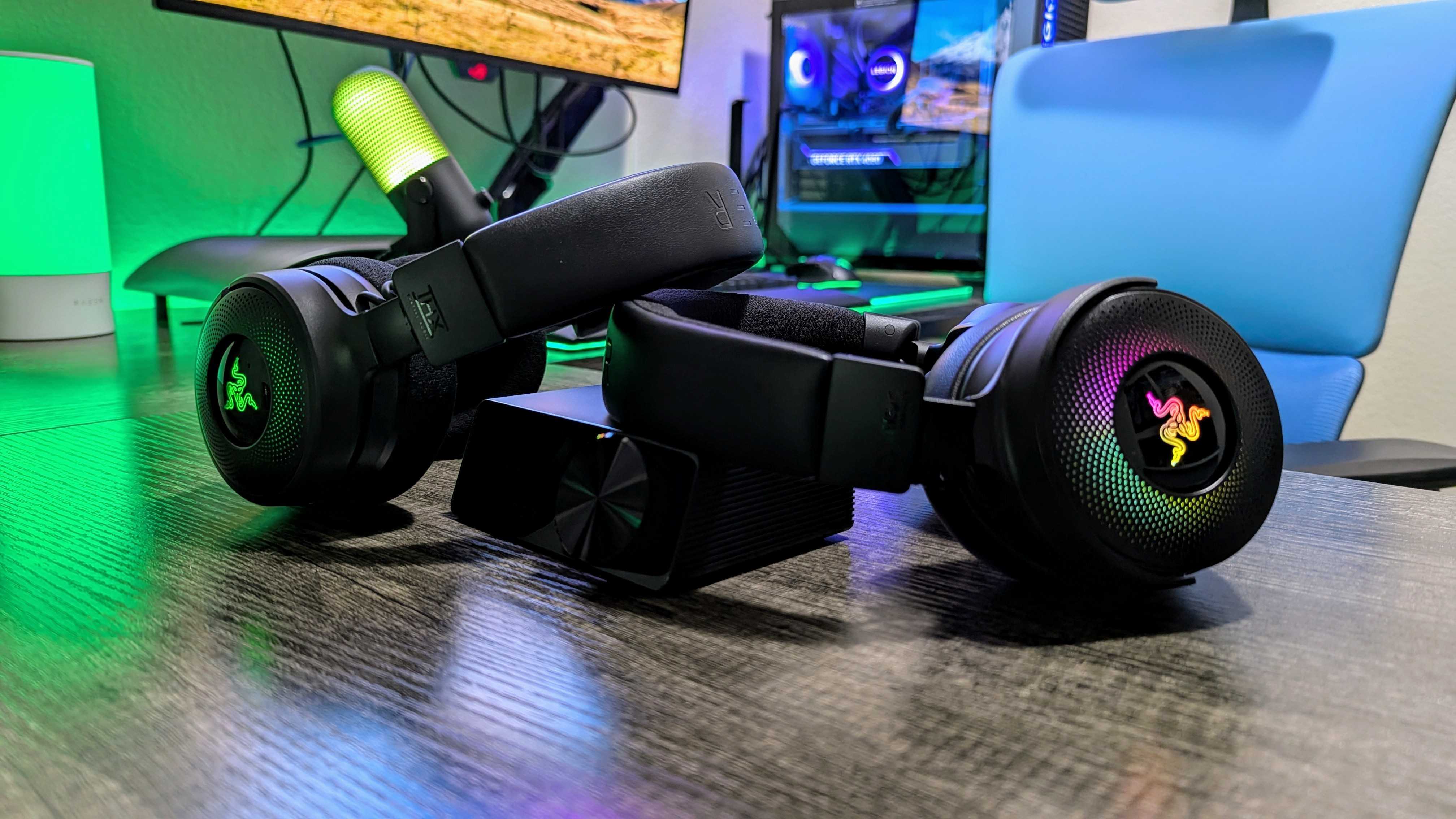 Εικόνα των ασύρματων ακουστικών gaming Razer Kraken V4 Pro.