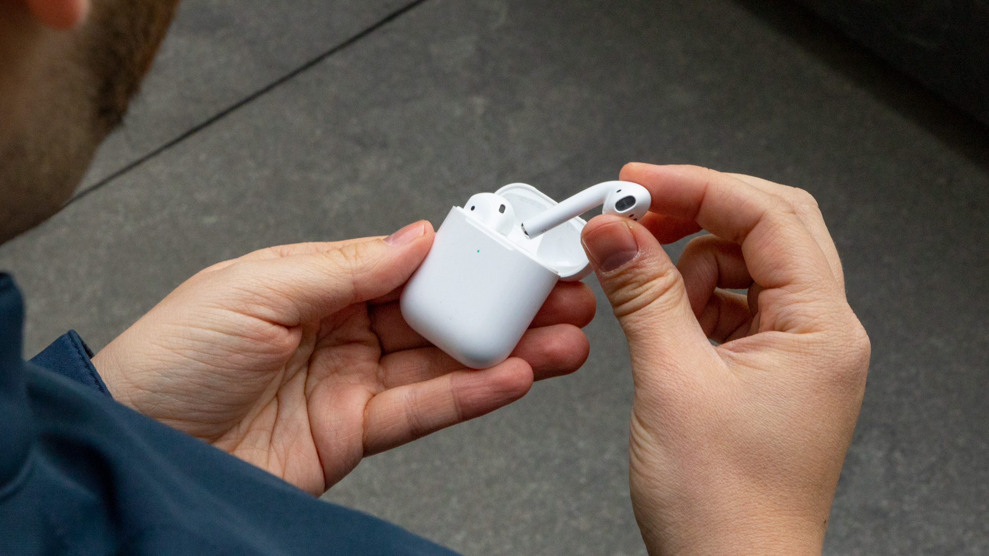 Τιμή Apple AirPods 2