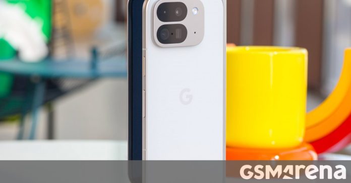 Η υποστήριξη ενσύρματης φόρτισης Google Pixel 9 Pro Fold επιβεβαιώθηκε επίσημα και είναι απογοητευτικό
