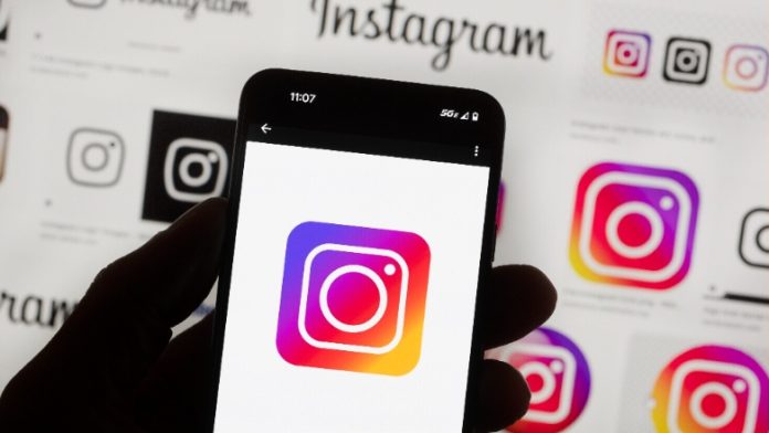 «Εφηβικούς λογαριασμούς» υιοθετεί το Instagram