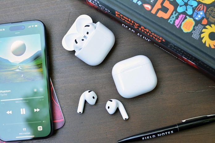 Τα AirPods 4 της Apple διατίθενται ήδη σε αυτήν την πρώιμη συμφωνία Prime Day
