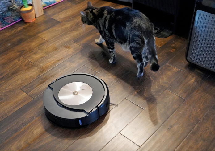 Οι ηλεκτρικές σκούπες ρομπότ Roomba έχουν έκπτωση έως και 620 $ αυτήν τη στιγμή
