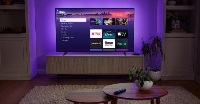 Το Roku Ultra (2024) αντιμετωπίζει το Google TV Streamer με τηλεχειριστήριο με οπίσθιο φωτισμό
