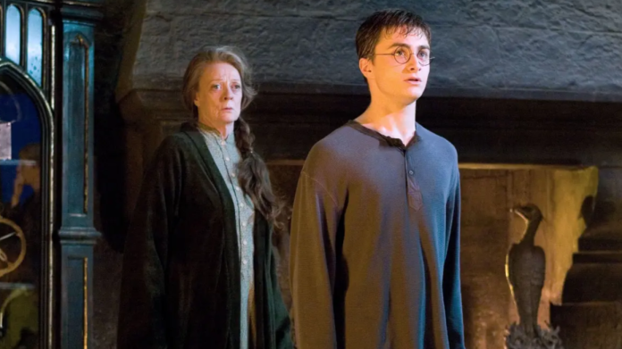 Ο Daniel Radcliffe και άλλοι διάσημοι θυμούνται την Maggie Smith