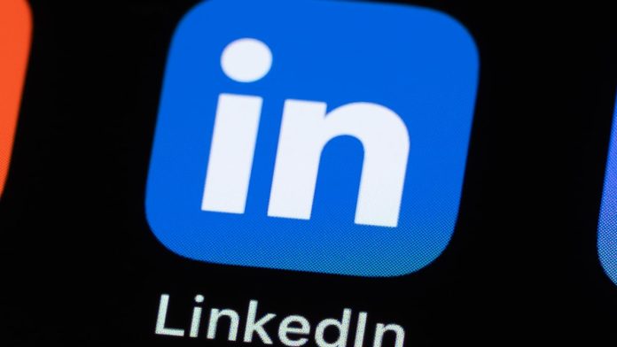 Το LinkedIn χρησιμοποιεί τα δεδομένα σας για να εκπαιδεύσει την τεχνητή νοημοσύνη. Δείτε πώς μπορείτε να το απενεργοποιήσετε.
