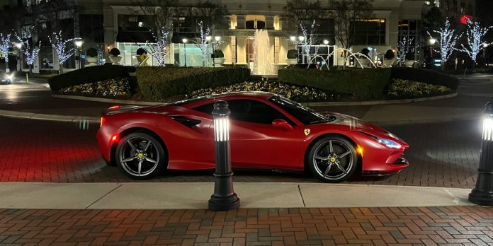 Kλεμμένη Ferrari αξίας 575.000 δολαρίων βρέθηκε μέσω των AirPods του ιδιοκτήτη